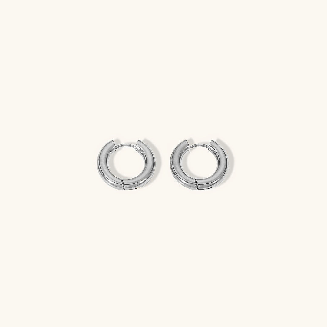 Alessia Bold Round Hoops