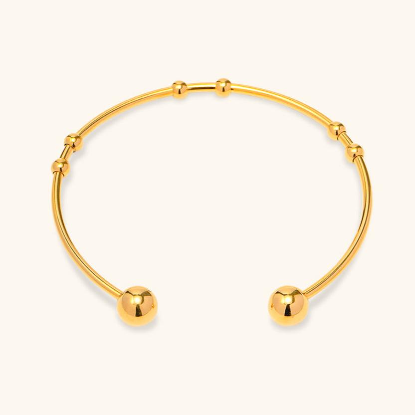 Zoe Minimalist Gold Bangle