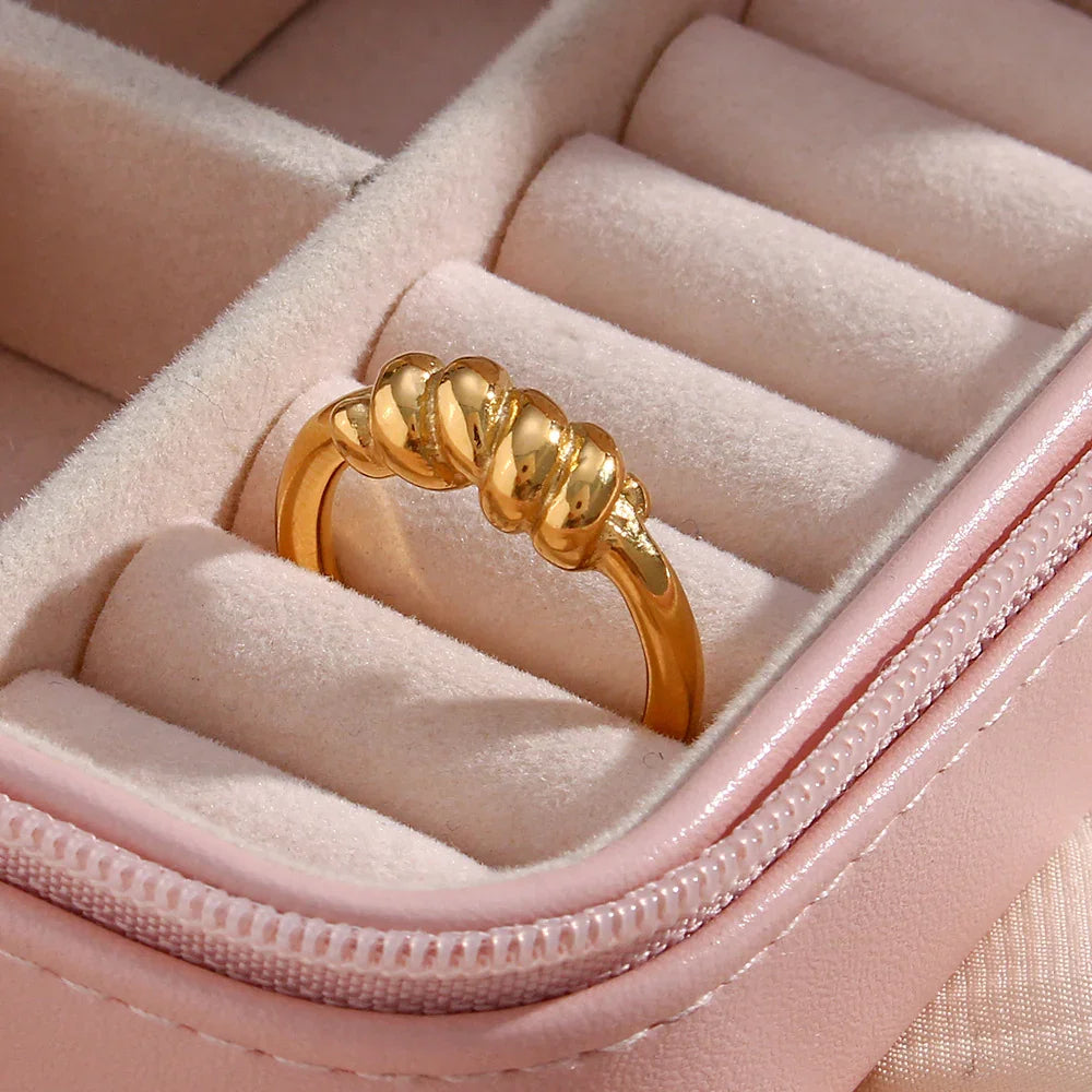 Elianna Gold Ring