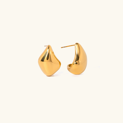 Alma Gold Earrings