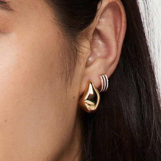Alma Gold Earrings