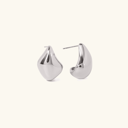 Alma Gold Earrings