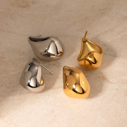 Alma Gold Earrings
