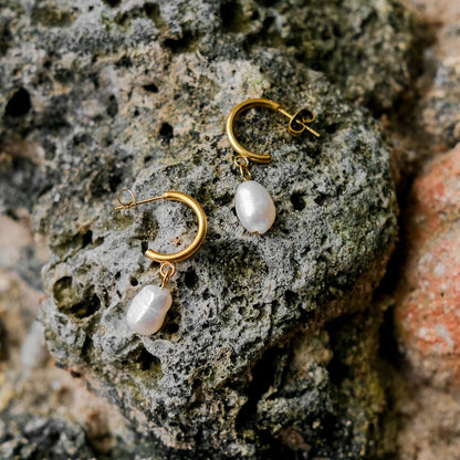 Lilly Freshwater Pearl Earrings