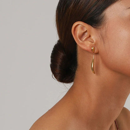 Megan Gold Earrings