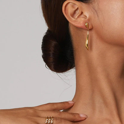 Megan Gold Earrings