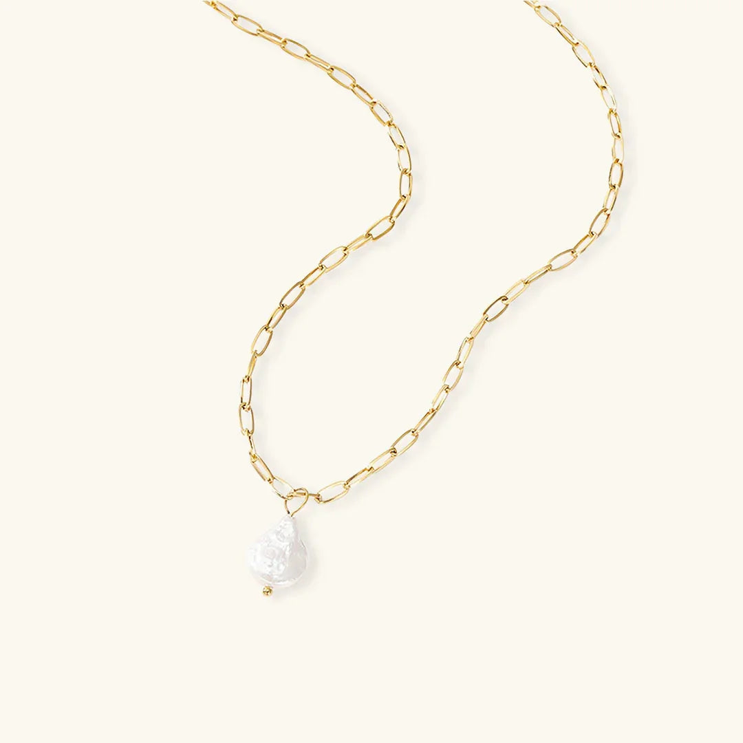 Ada Pearl Necklace