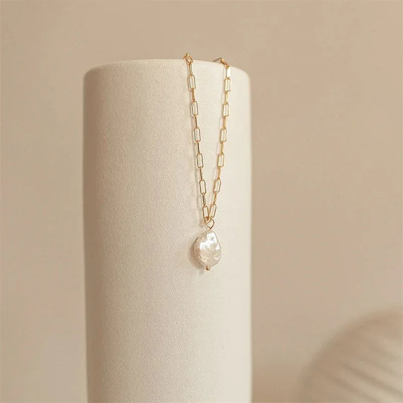 Ada Pearl Necklace