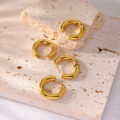 Alessia Bold Round Hoops