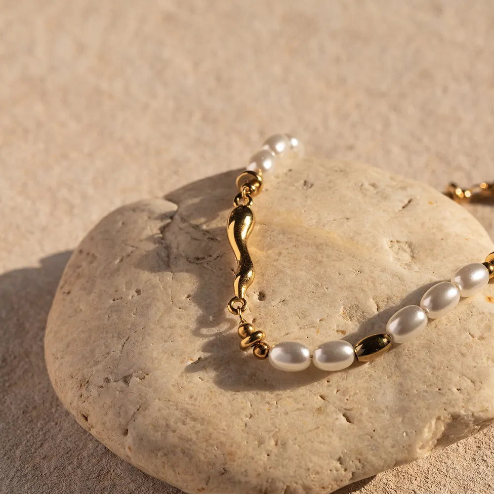 Grace Freshwater Pearl Bracelet