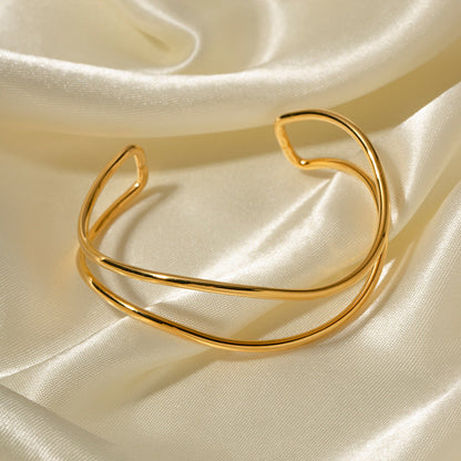 Elodie Gold Bangle