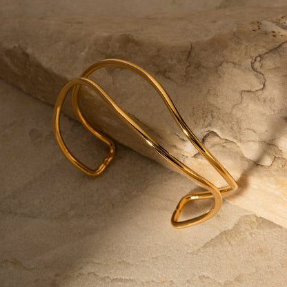Elodie Gold Bangle