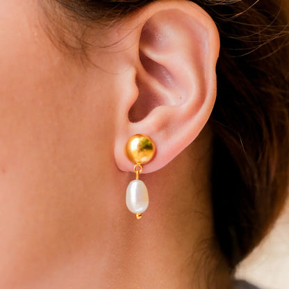 Jasmine Freshwater Pearl Earrings
