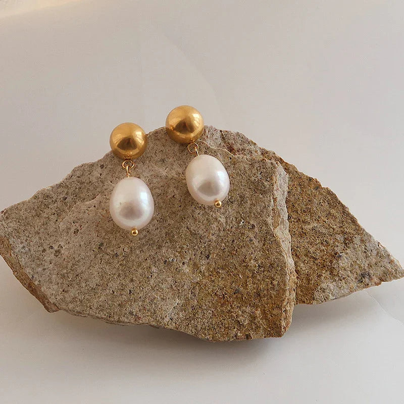 Jasmine Freshwater Pearl Earrings