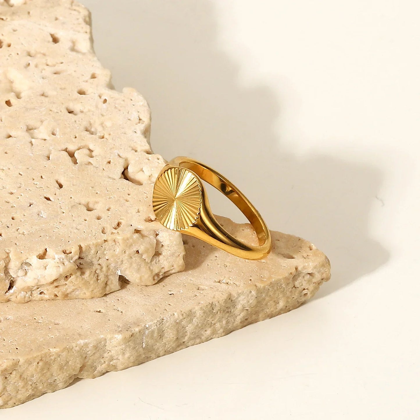 Ariah Gold Ring