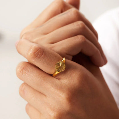 Ariah Gold Ring