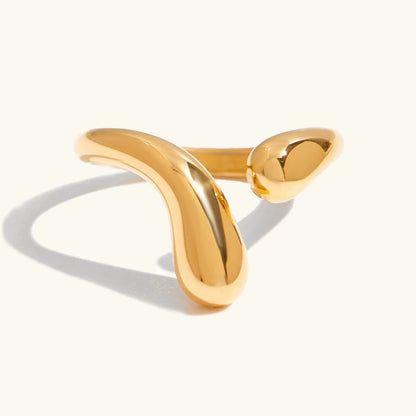 Anna Twisted Band Ring