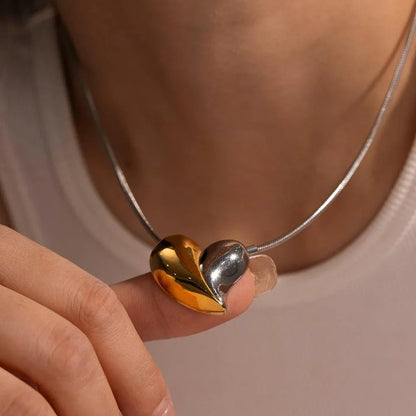Ada Heart Necklace