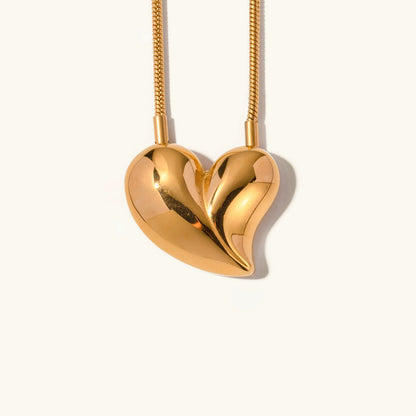 Elina Heart Necklace