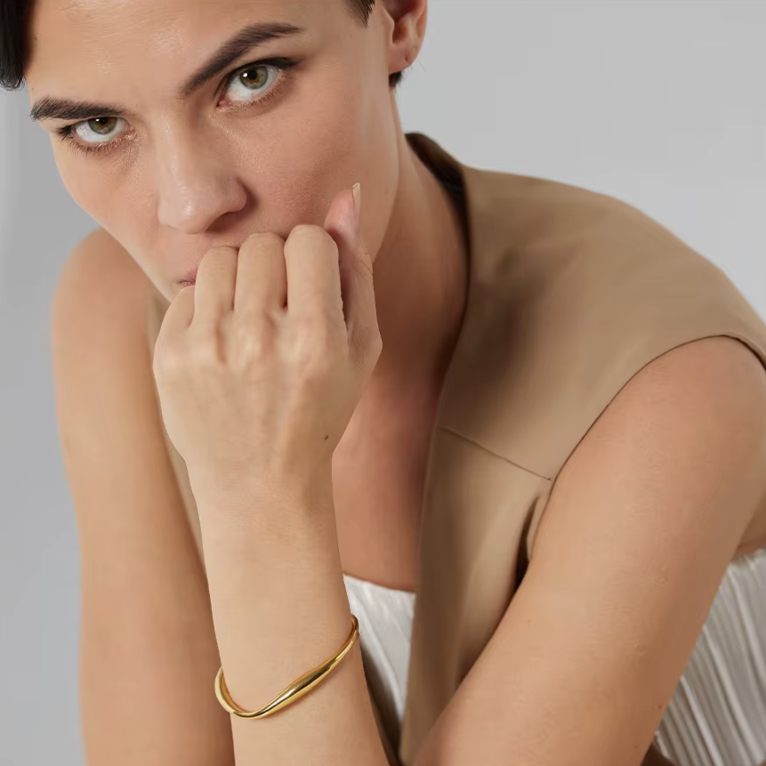 Giselle Gold Bangle