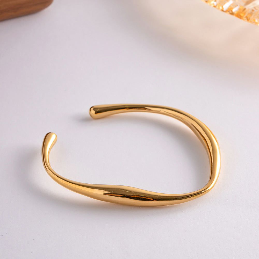 Giselle Gold Bangle