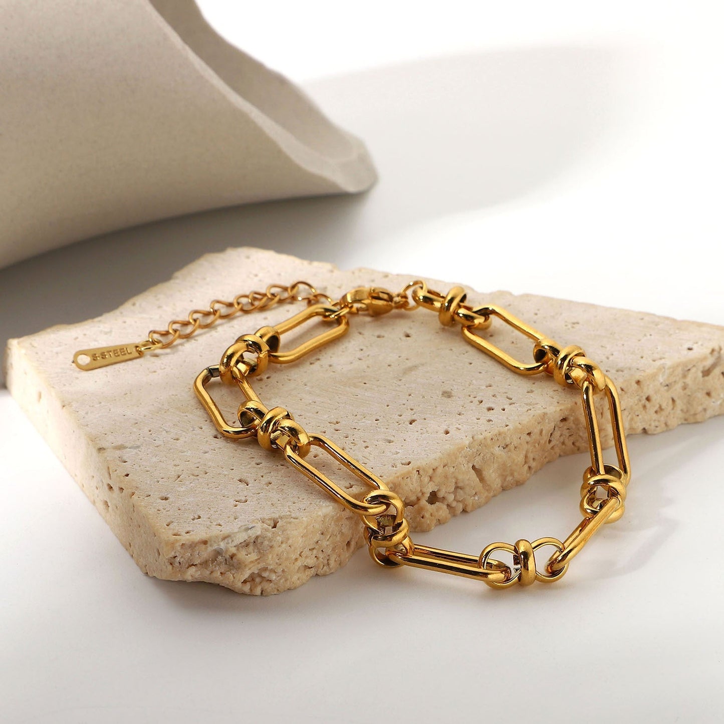 Lea Gold Bracelet