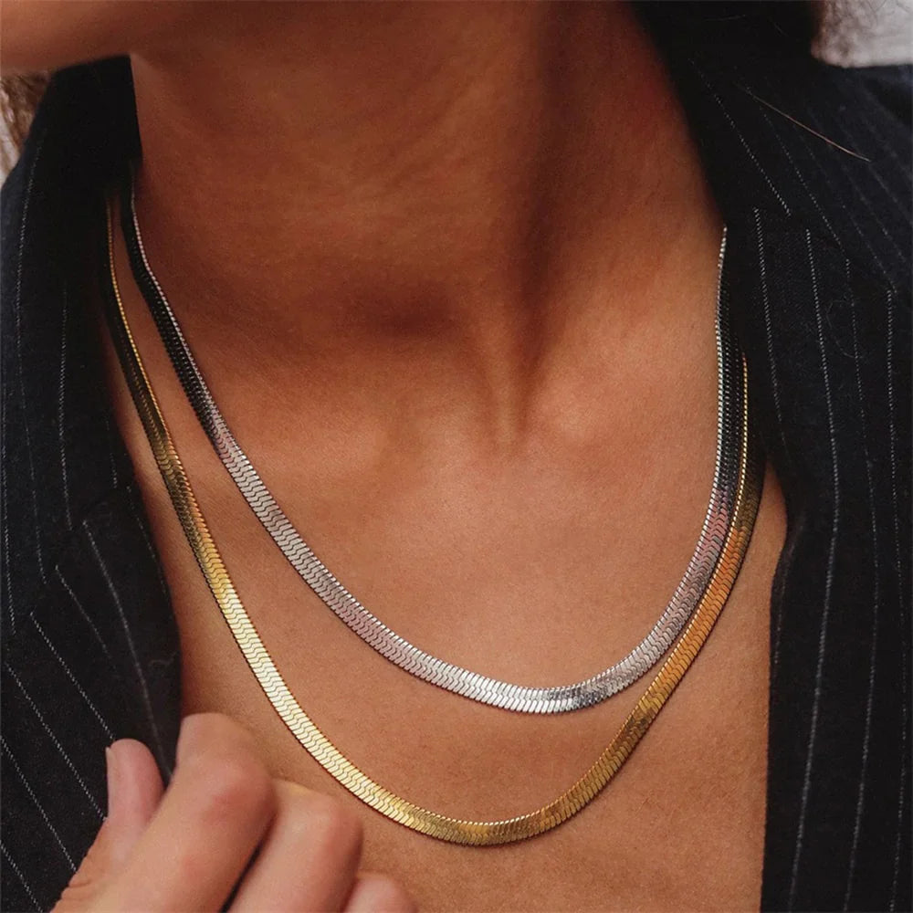Ava Gold Herringbone Necklace
