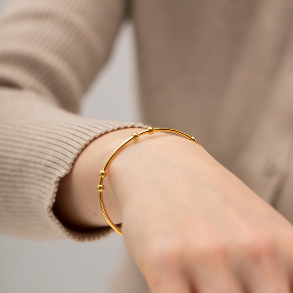 Zoe Minimalist Gold Bangle