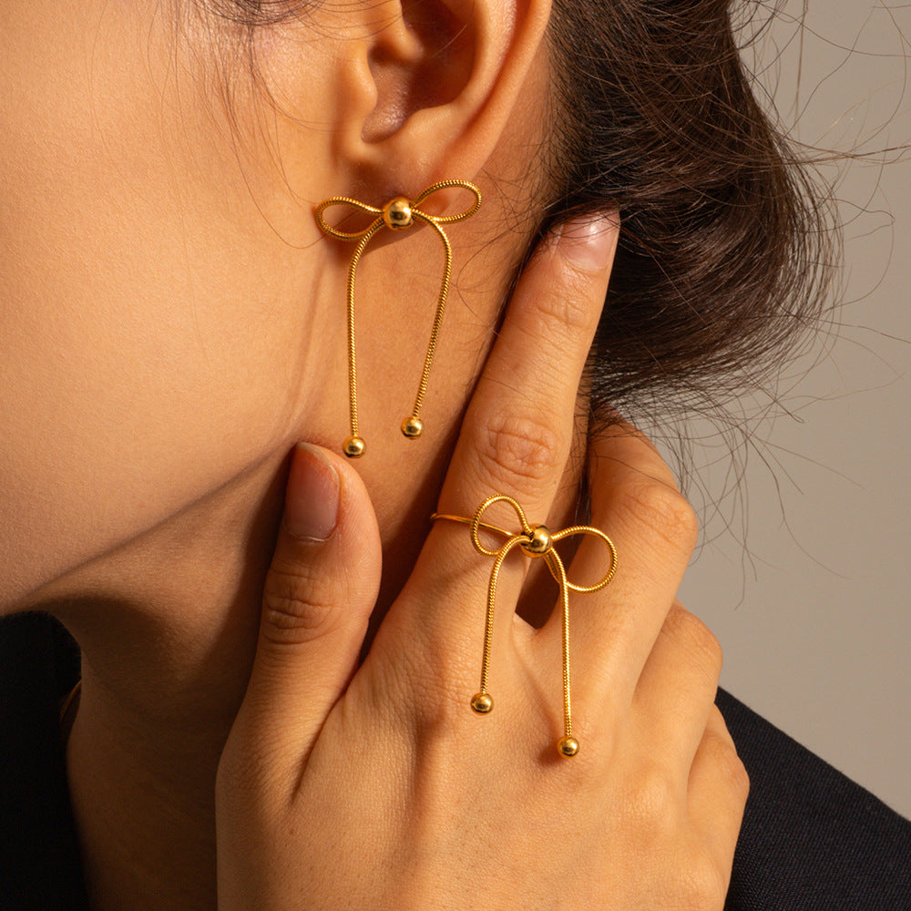 Olea Ribbon Drop Earrings