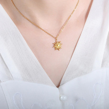 Jolie Sun Necklace