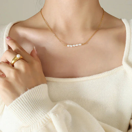 Fiona Pearl Necklace