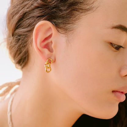Gracie Gold Chain Earring