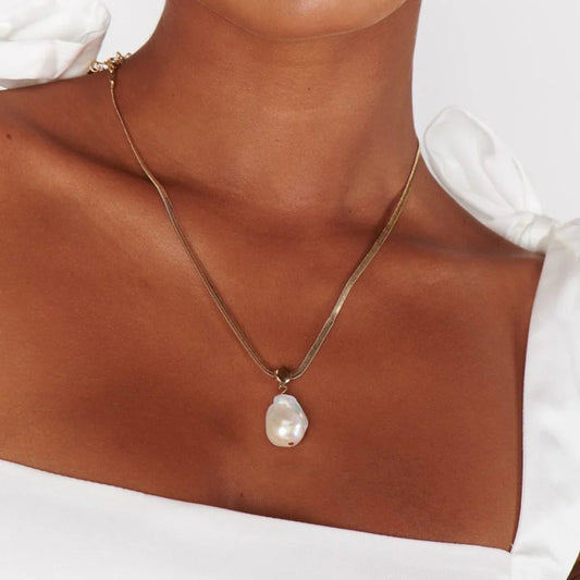 Celeste Pearl Necklace