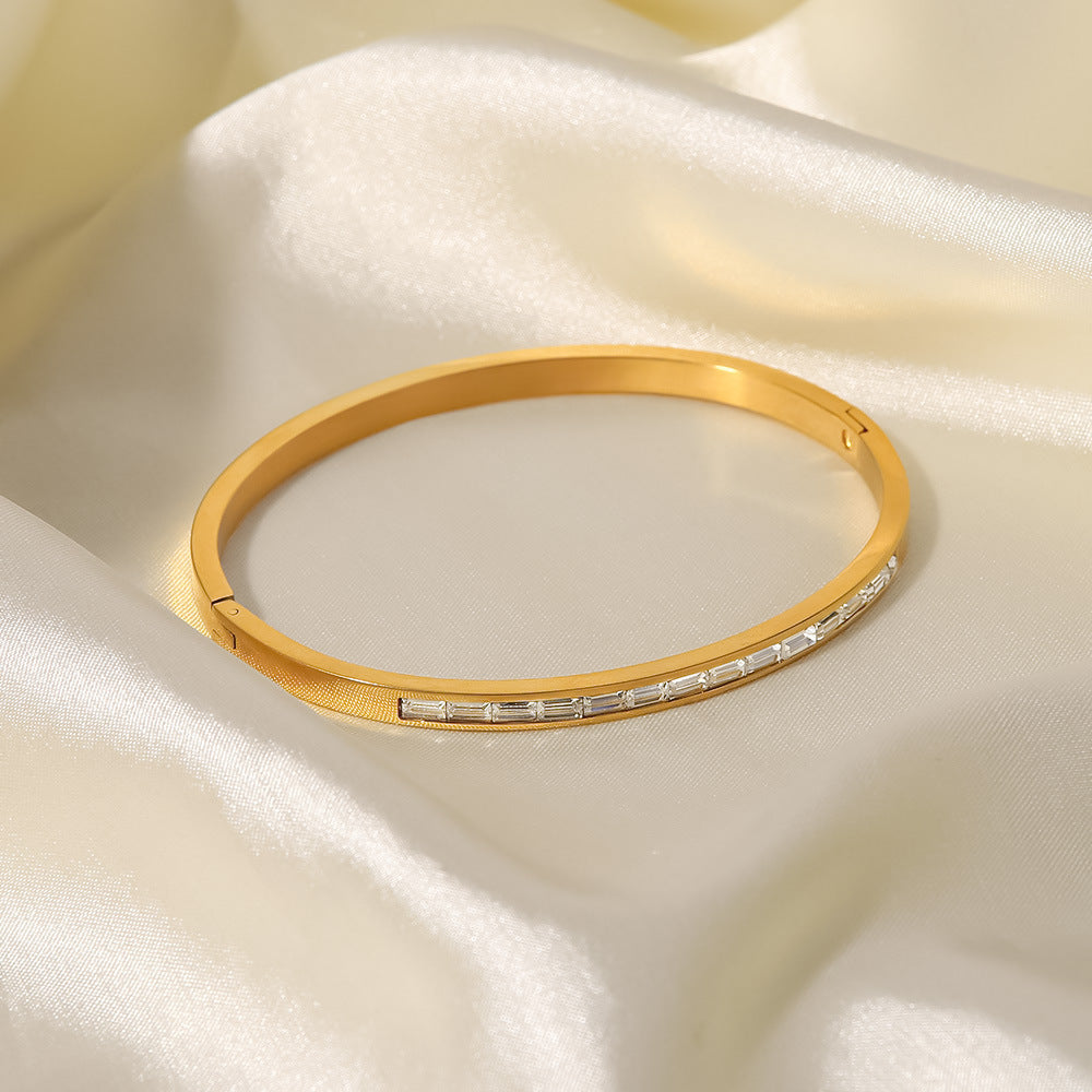 Seraphina Gold Diamond Bangle