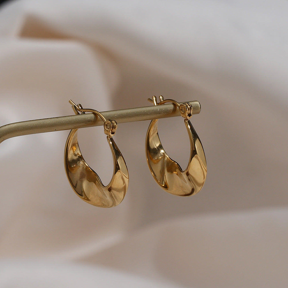 Elara Gold Hoop Earrings