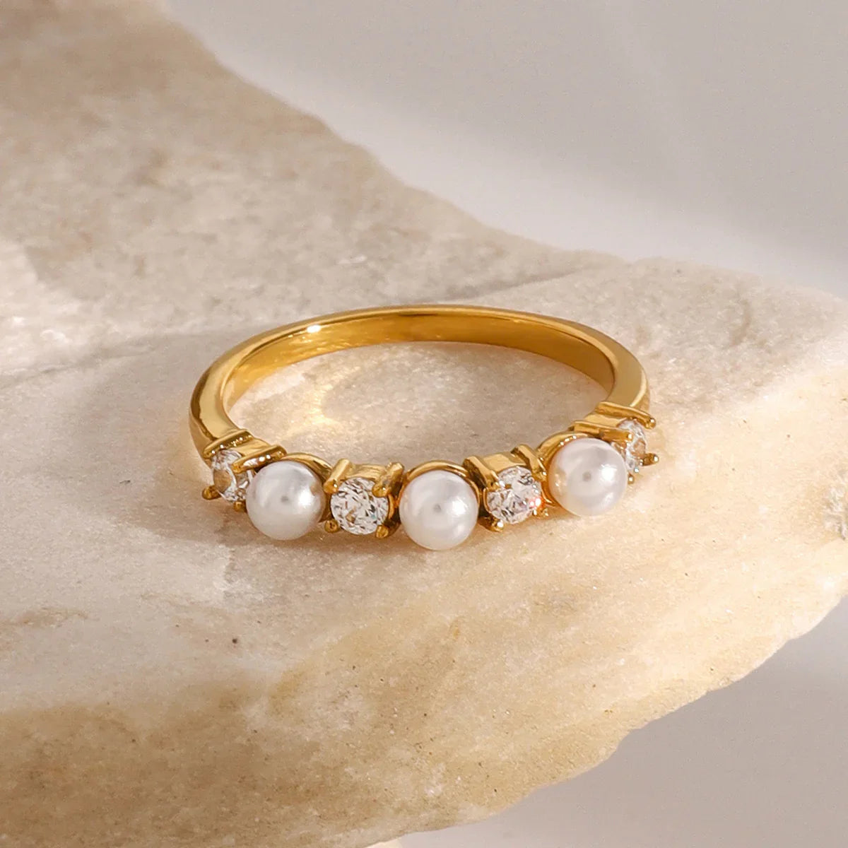 Eloise Diamond Pearl Ring