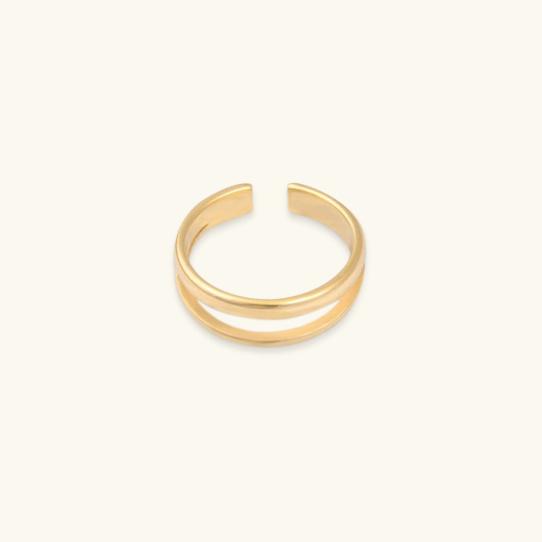 Elegant Layered Gold Ring