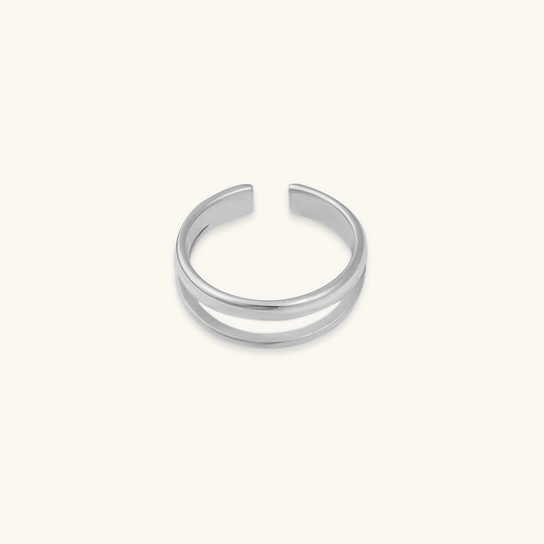 Elegant Layered Gold Ring