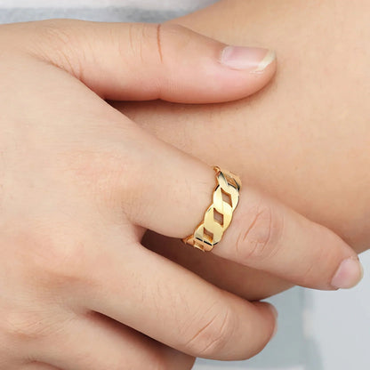 Evelynn Gold Ring