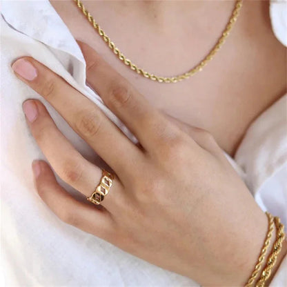 Evelynn Gold Ring