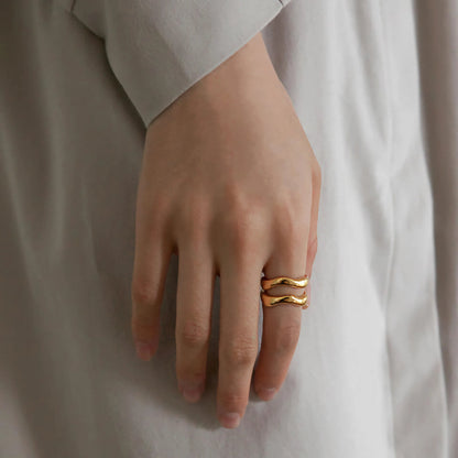 Jasmine Gold Wave Ring
