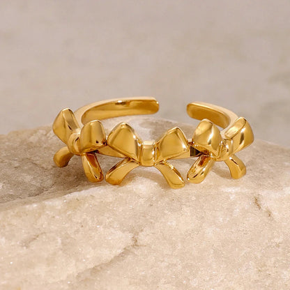 Carolina Bow Ring