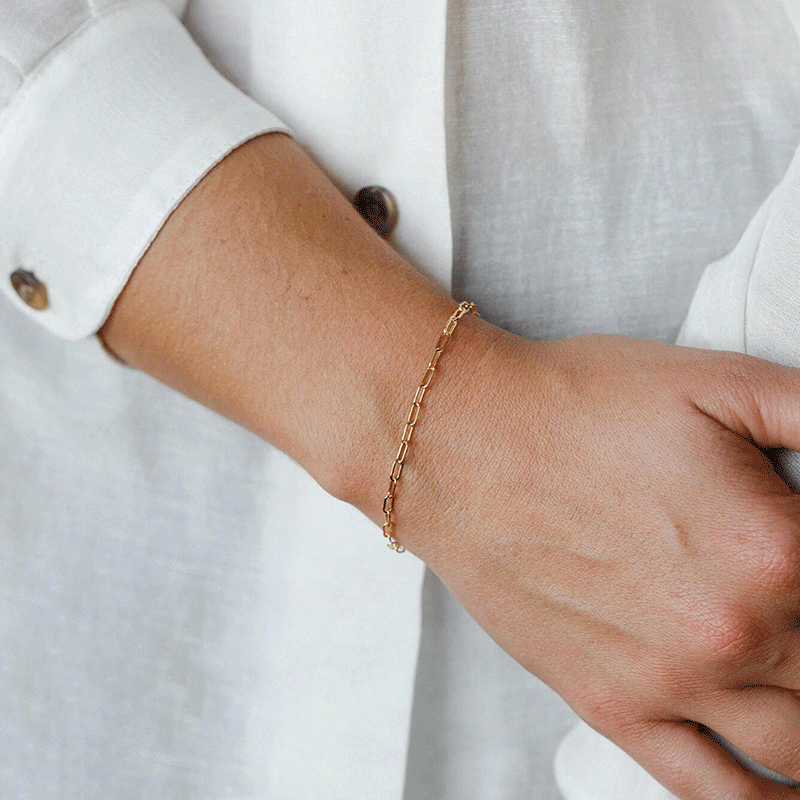 Eileen Gold Paperclip Chain Bracelet