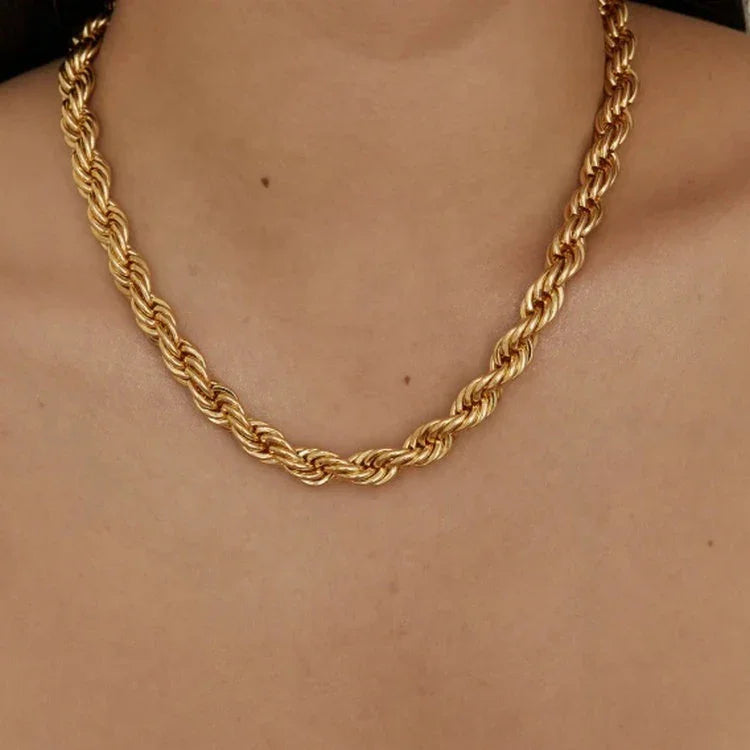 Abby Golden Twist Necklace