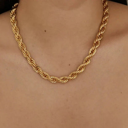 Abby Golden Twist Necklace