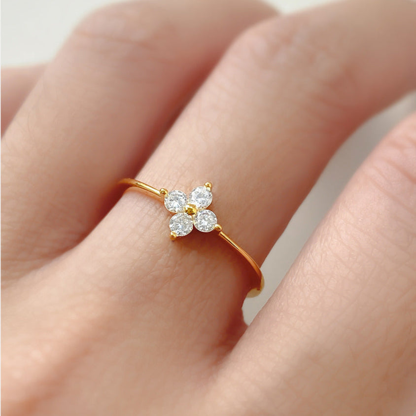 Aileen Clover Ring