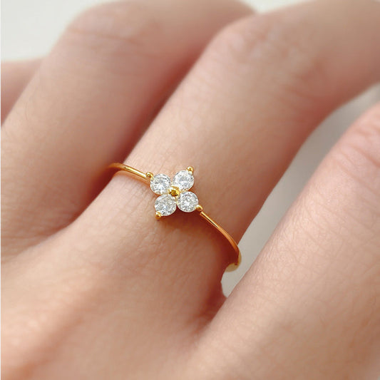 Aileen Clover Ring