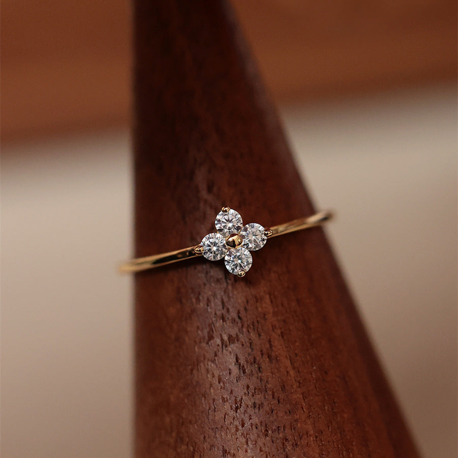 Aileen Clover Ring