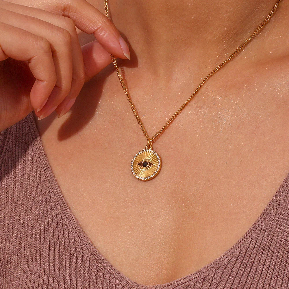 Anika Gold Necklace