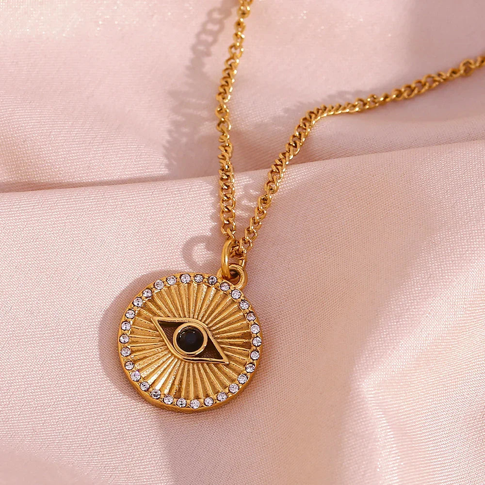 Anika Gold Necklace